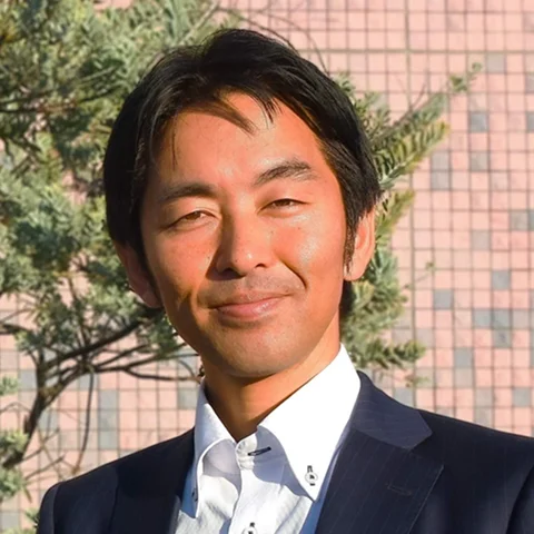 中山 淳雄