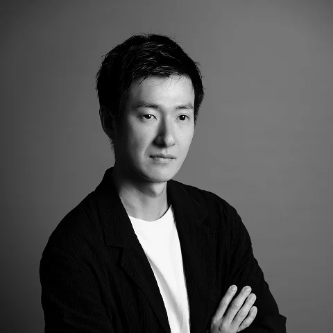 岡 雄大