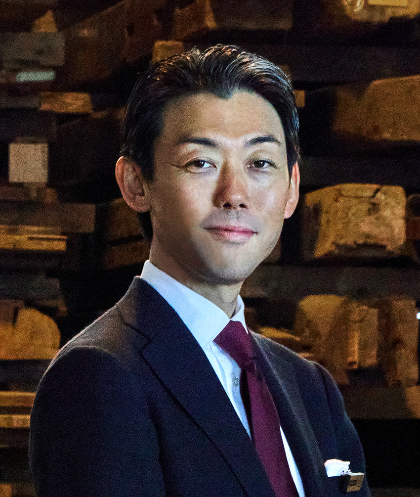 山翠舎 代表取締役社長 山上 浩明