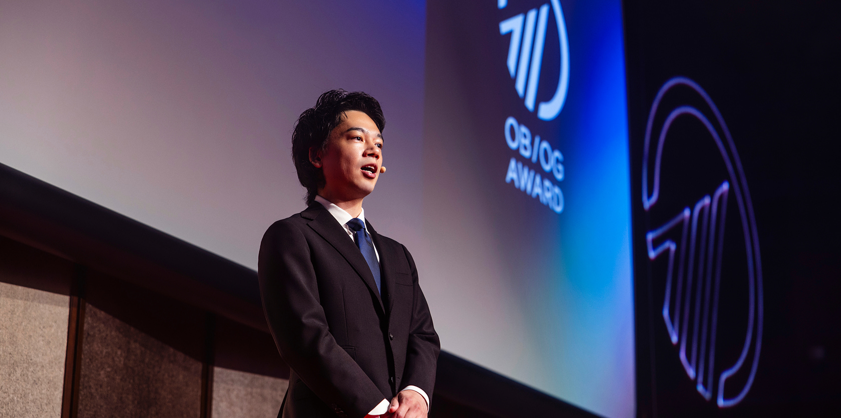インタビューに答える藤田拓秀氏