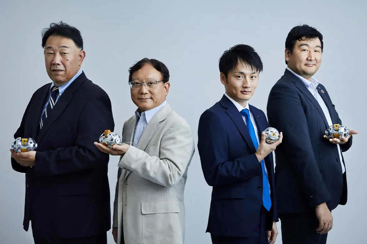 変形型月面ロボットの研究開発